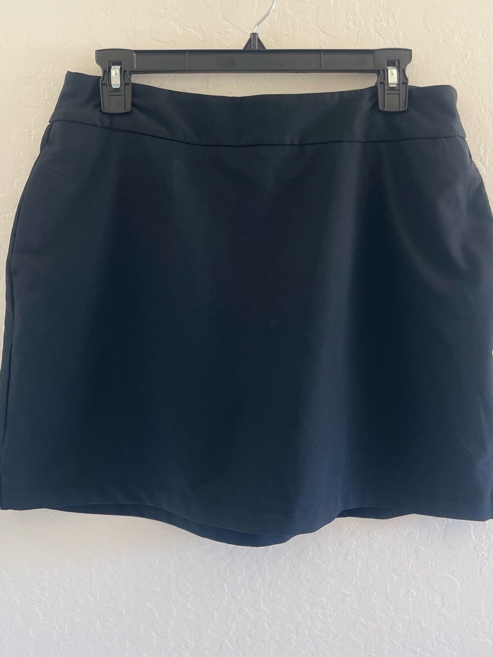 Gymshark Women's Golf Skort Black, size Medium